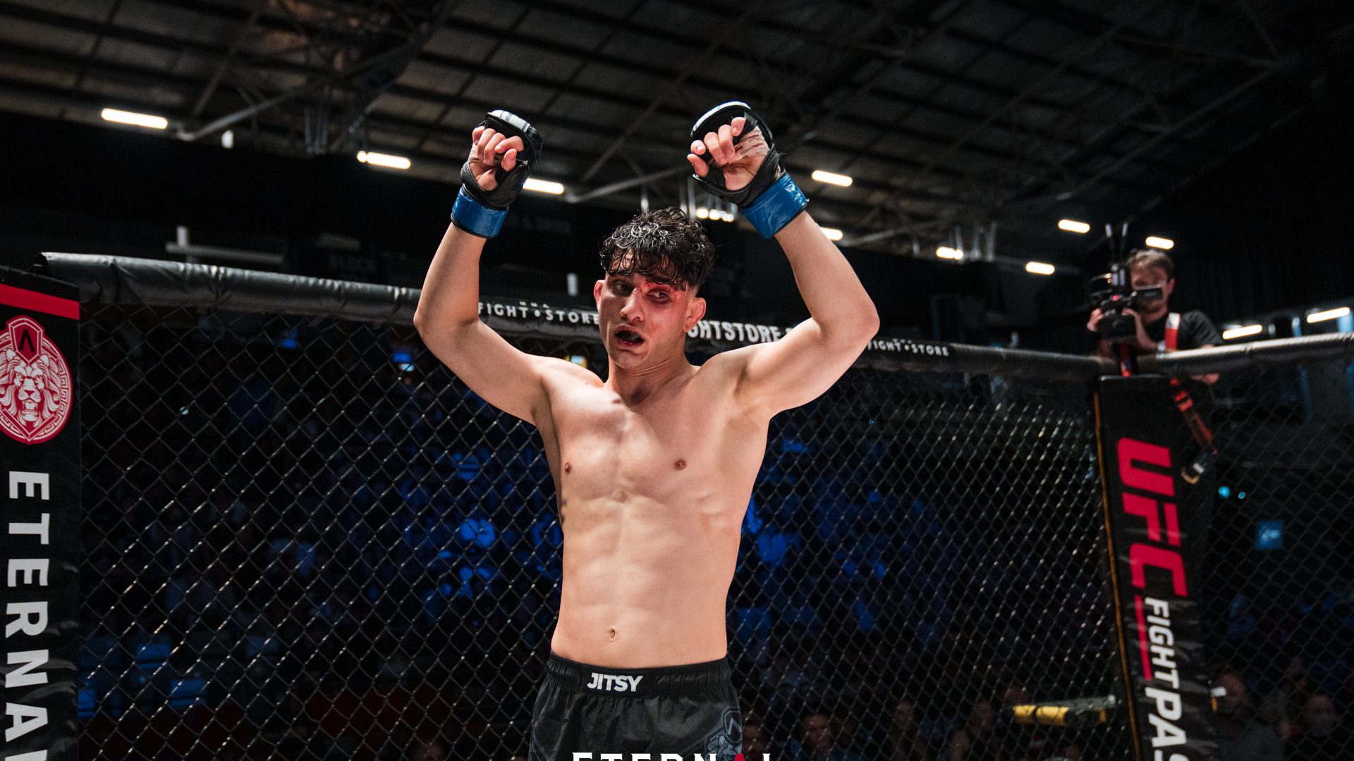 E80 F04 - JACK HOOPER VS NIMA BEHROUZ-80