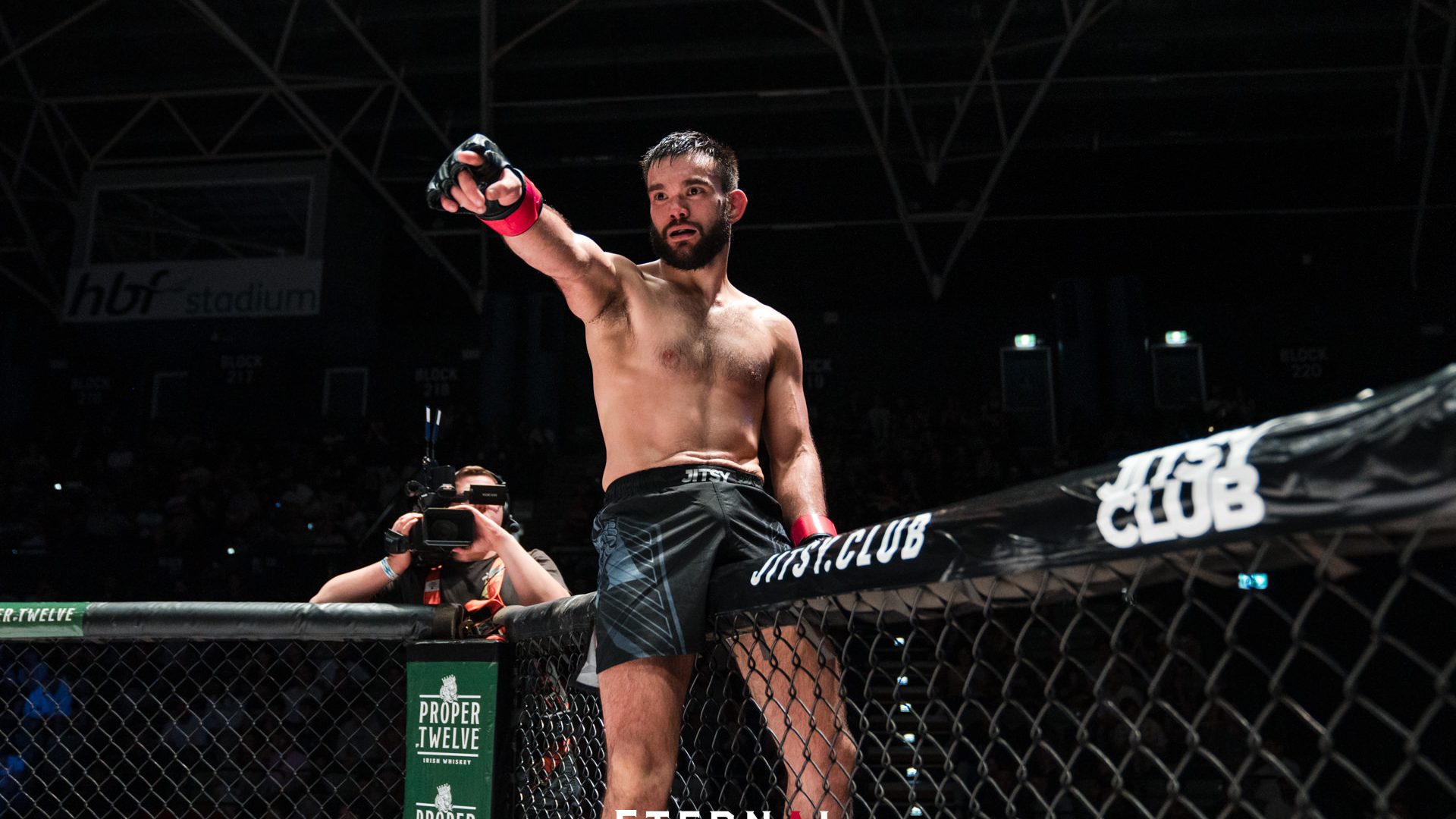 E80 F11 - ANTHONY DRILICH VS FRANK JANKOWSKI-122